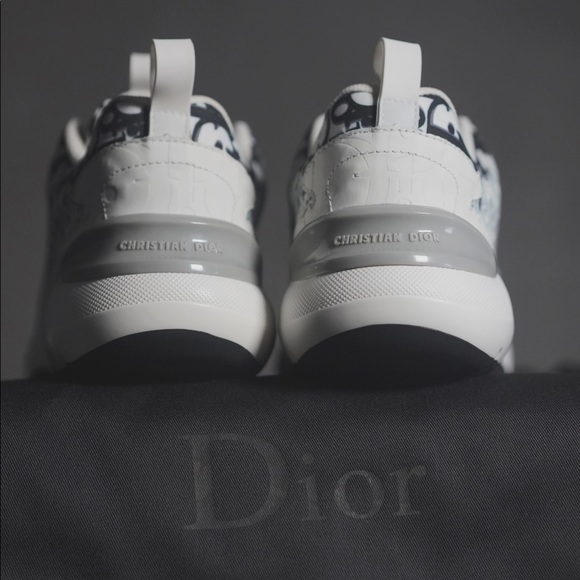 Dior B24 Sneakers (Runners) - Picture 4 of 5